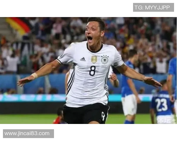 德国足球传奇厄齐尔:从天才少年到世界足坛的灵动指挥官